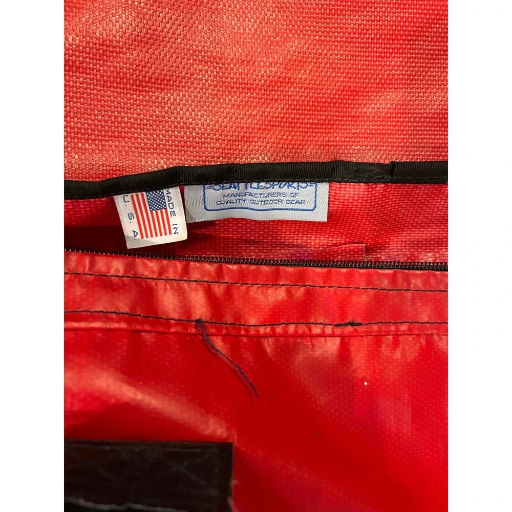 Rare Vintage L.L.Bean Red Waterproof Tote Bag Zip Top Large colab Seattle Sports